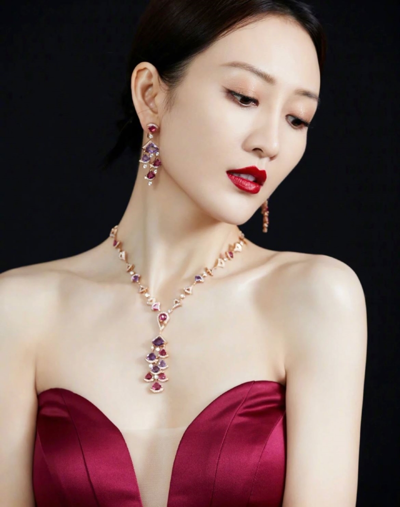 Bv1g*ai earrings